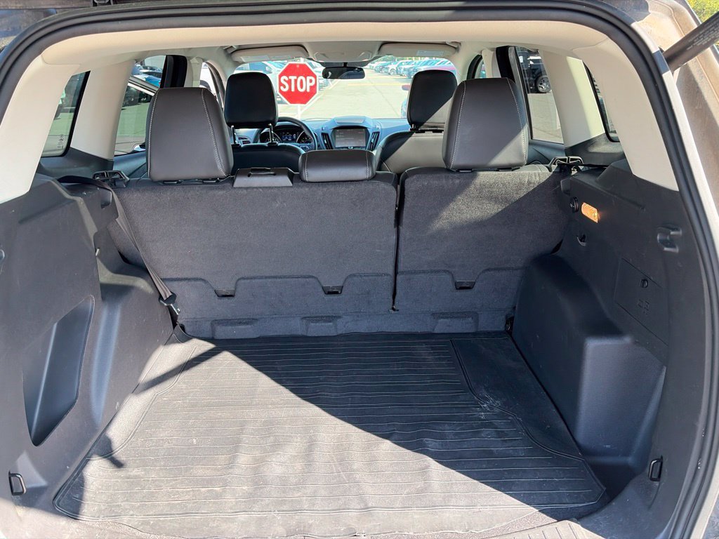 Used 2019 Ford Escape SEL FWD image 9