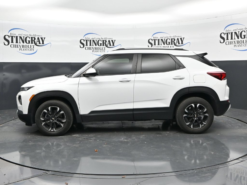 Used 2023 Chevrolet TrailBlazer LT w/ Convenience Package FWD image 4