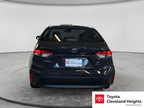 Certified 2025 Toyota Corolla LE AWD/4WD image 6