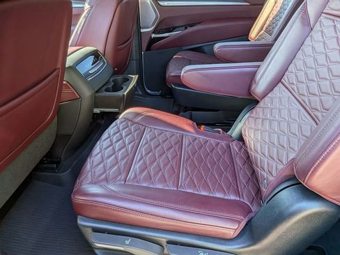 Certified 2025 Cadillac Escalade Sport w/ Touring Package AWD/4WD image 22