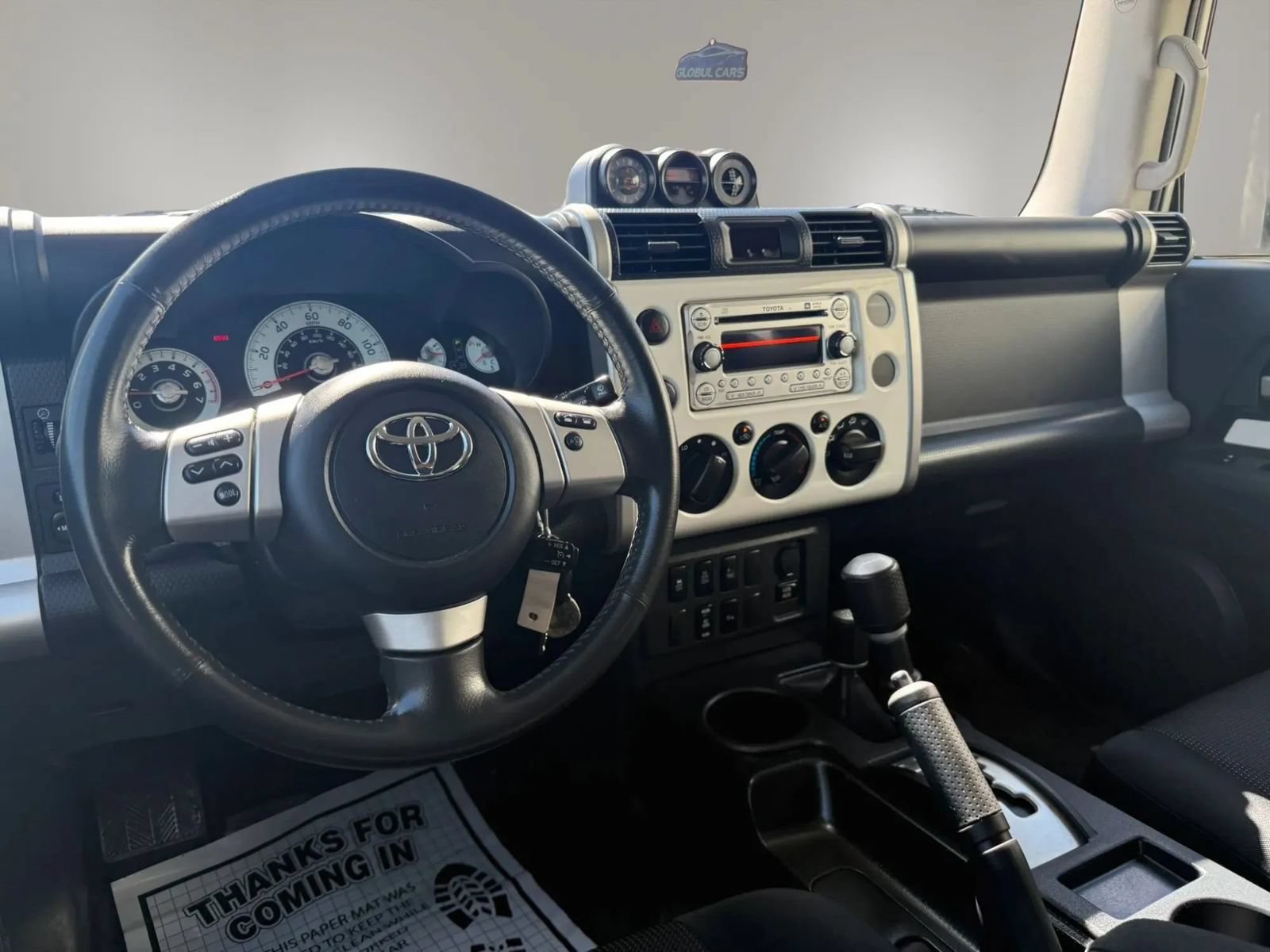 Used 2013 Toyota FJ Cruiser 4WD w/ Upgrade Pkg image 16
