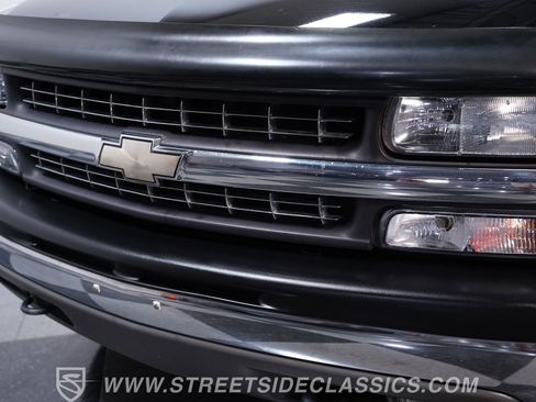Used 2001 Chevrolet Silverado 1500 LS w/ Off-Road Chassis Pkg image 18