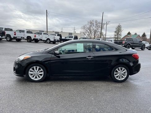 Used 2016 Kia Forte Koup EX w/ EX Premium Package image 10