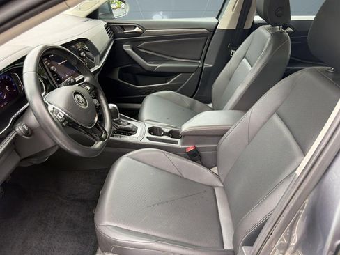 Used 2019 Volkswagen Jetta SEL FWD image 5
