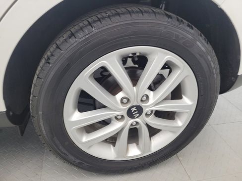 Used 2018 Kia Soul + image 31