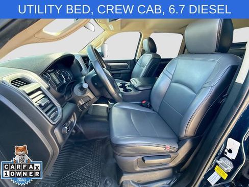 Used 2020 RAM 5500 Tradesman w/ Towing Technology Group RWD image 19