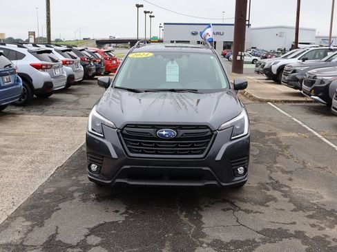 Certified 2024 Subaru Forester Premium AWD/4WD image 2