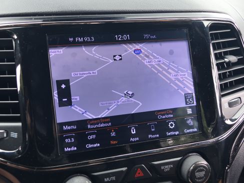 Used 2019 Jeep Grand Cherokee High Altitude AWD/4WD image 24