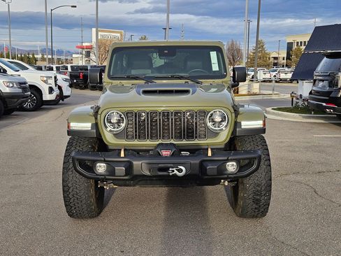 Used 2025 Jeep Wrangler Unlimited Rubicon 392 image 9