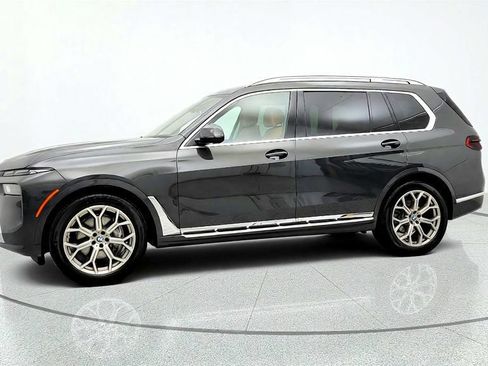 Used 2023 BMW X7 xDrive40i w/ Premium Package AWD/4WD image 8