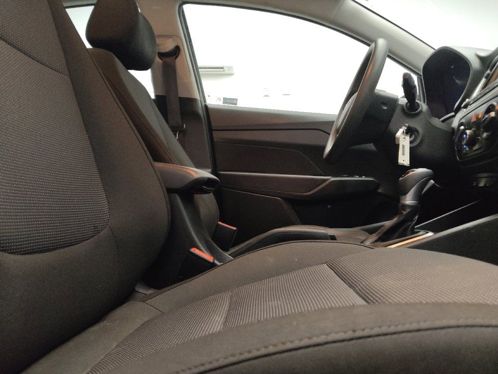 Used 2022 Hyundai Accent SEL FWD image 21