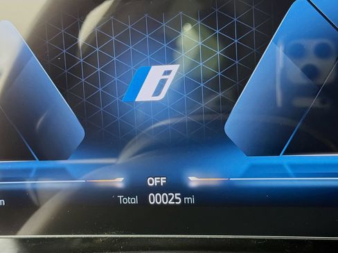 New 2026 BMW iX xDrive45 AWD/4WD image 12