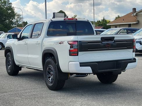 New 2025 Nissan Frontier PRO-4X image 4