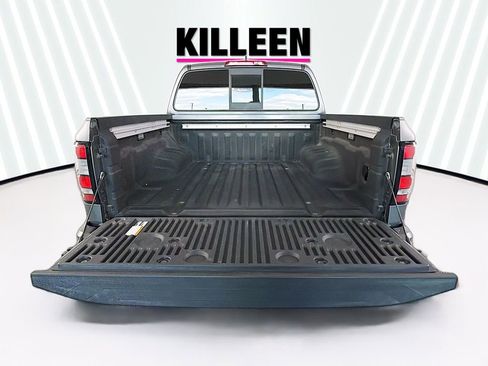 Used 2022 Nissan Frontier SV RWD image 26