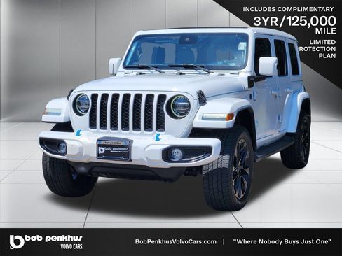 Used 2021 Jeep Wrangler Unlimited Sahara AWD/4WD image 23