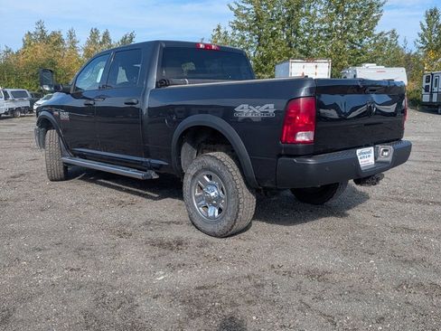 Used 2017 RAM 2500 Tradesman w/ Chrome Appearance Group AWD/4WD image 4