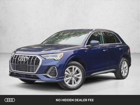 Certified 2025 Audi Q3 2.0T Premium w/ Convenience Package AWD/4WD image 1