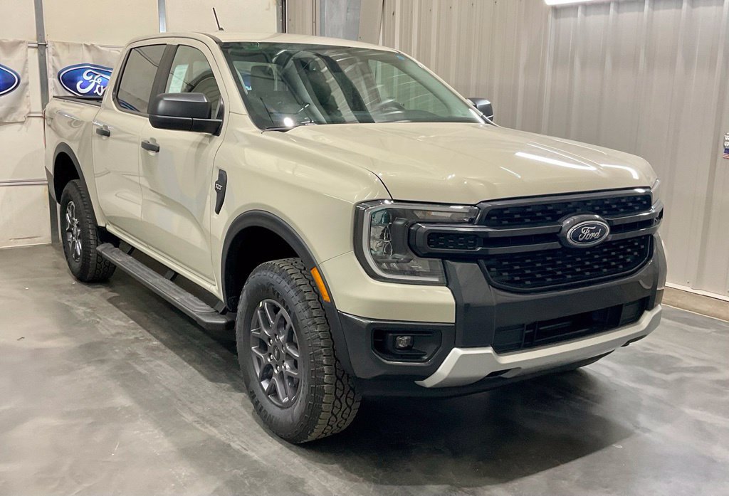 New 2026 Ford Ranger XLT w/ Equipment Group 301A High AWD/4WD image 2