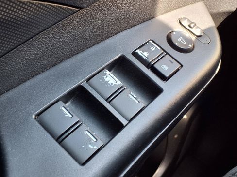 Used 2014 Honda CR-V LX image 10
