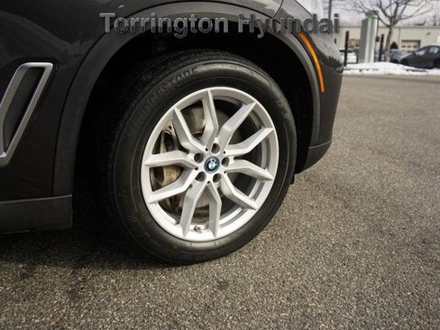 Used 2022 BMW X5 xDrive45e w/ Executive Package image 9