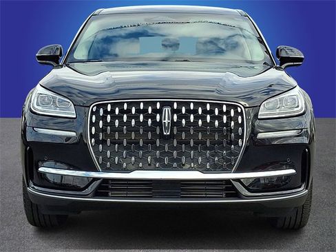 Certified 2025 Lincoln Corsair Reserve image 2