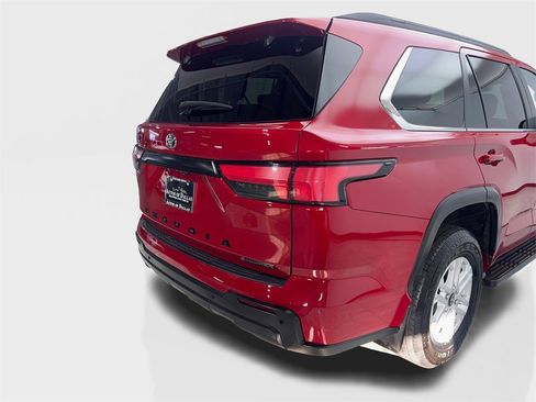 Used 2025 Toyota Sequoia SR5 image 18