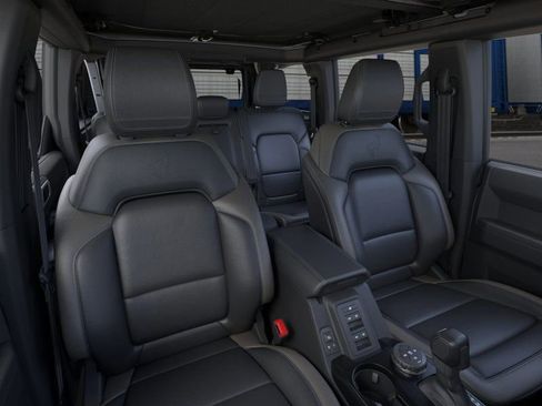 New 2026 Ford Bronco Outer Banks AWD/4WD image 9