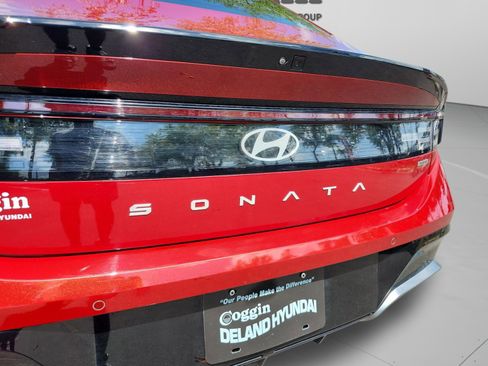 Certified 2024 Hyundai Sonata Limited FWD image 32