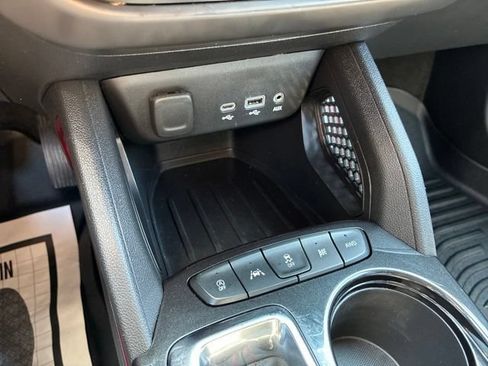 Used 2023 Chevrolet TrailBlazer RS w/ Convenience Package AWD/4WD image 25