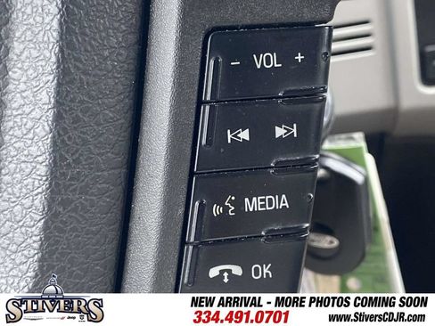 Used 2011 Ford F150 Lariat w/ Lariat Chrome Pkg AWD/4WD image 58