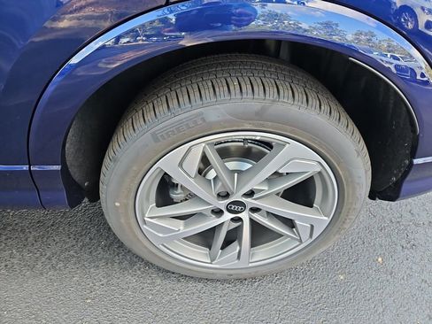 New 2025 Audi Q3 2.0T Premium image 5