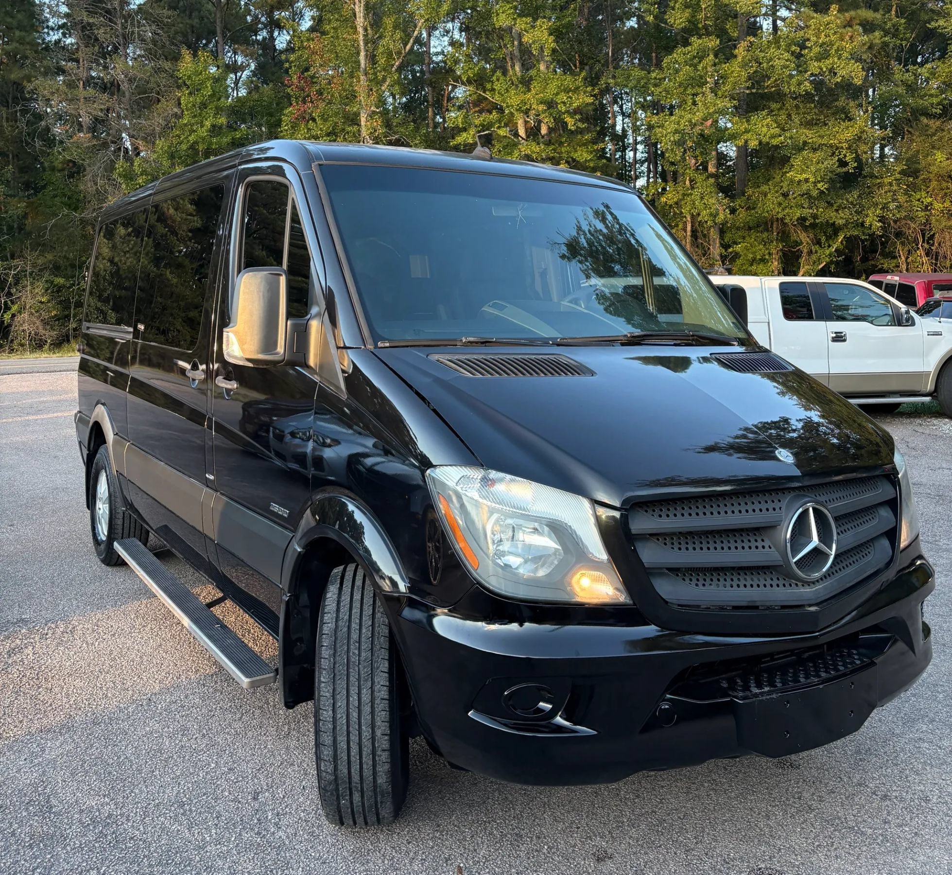 Used 2015 Mercedes-Benz Sprinter 2500 image 7
