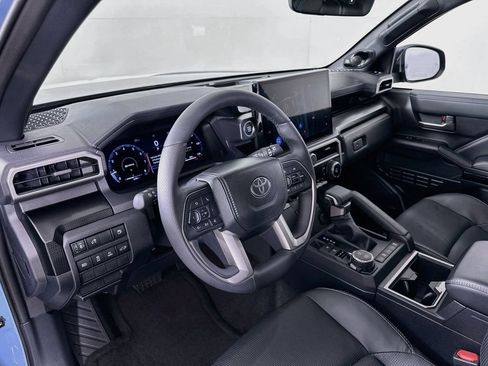 Used 2026 Toyota 4Runner Limited AWD/4WD image 9
