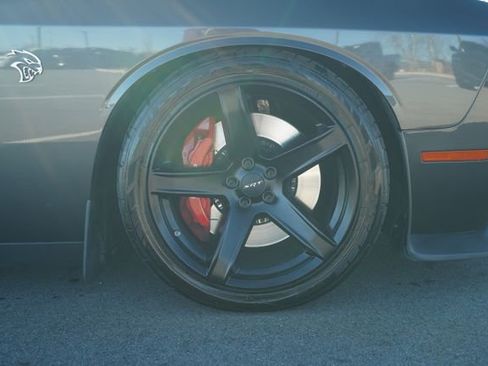 Used 2019 Dodge Challenger SRT Hellcat w/ Laguna Leather Package image 45