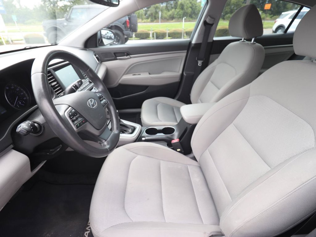 Used 2018 Hyundai Elantra Value Edition FWD image 2
