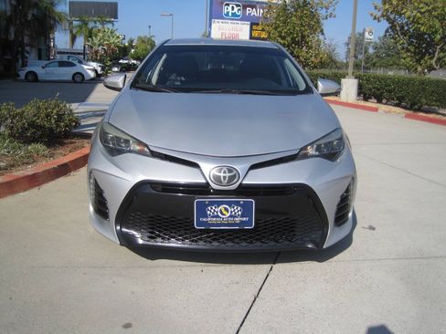 Used 2017 Toyota Corolla SE FWD image 11