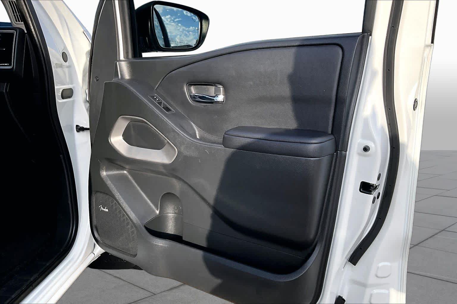 Used 2024 Nissan Frontier SV w/ SV Convenience Package AWD/4WD image 23