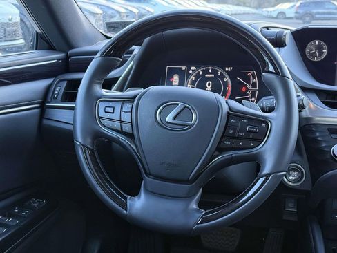 Used 2021 Lexus ES 350 w/ Premium Package image 9