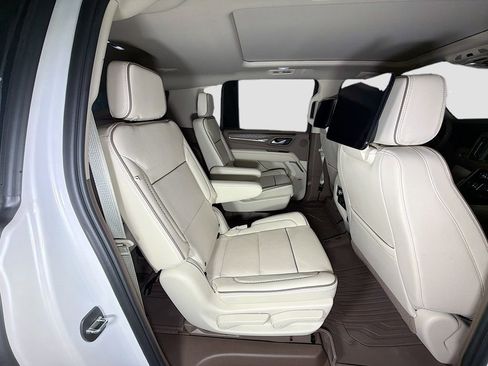 Used 2023 GMC Yukon XL Denali w/ Denali Reserve Package AWD/4WD image 34