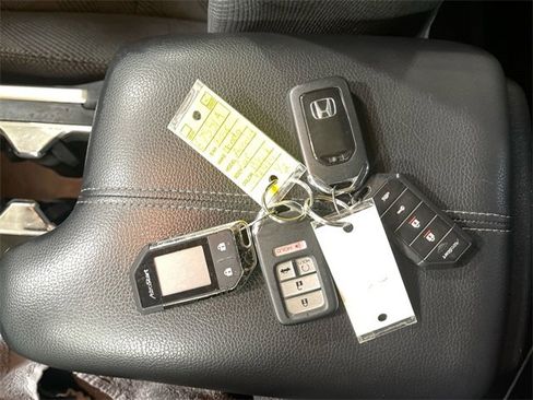 Used 2016 Honda Accord EX image 20