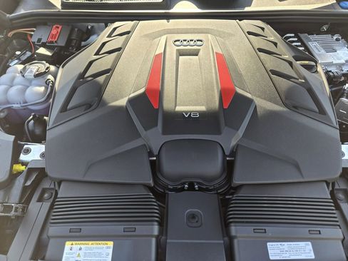 New 2026 Audi SQ8 Premium Plus image 33