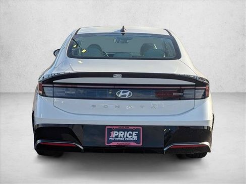 Used 2026 Hyundai Sonata SEL FWD image 7