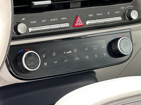 Used 2026 Hyundai Palisade Calligraphy FWD image 18