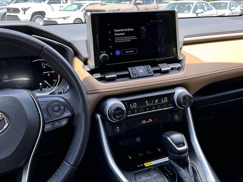 Certified 2025 Toyota RAV4 XLE Premium FWD image 7