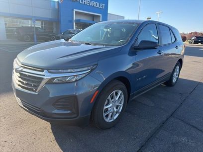 Used 2024 Chevrolet Equinox LS w/ LS Convenience Package