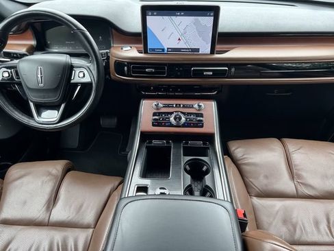 Used 2020 Lincoln Aviator Reserve w/ Equipment Group 202A AWD/4WD image 18