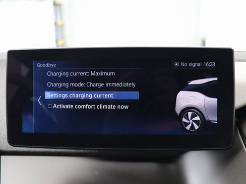 Used 2018 BMW i3 w/ Range Extender image 29
