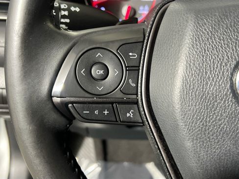 Used 2021 Toyota Camry XSE FWD image 19