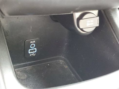 Used 2017 Dodge Journey SE w/ Comfort/Convenience Group AWD/4WD image 16