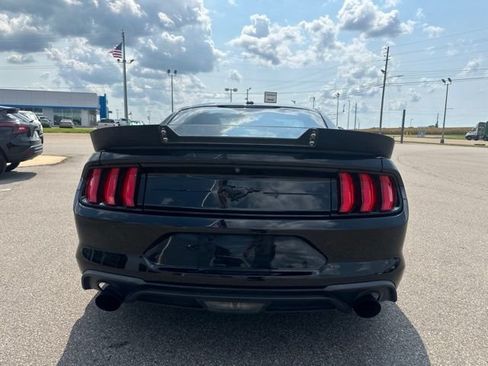 Used 2019 Ford Mustang Coupe w/ Black Accent Package RWD image 16